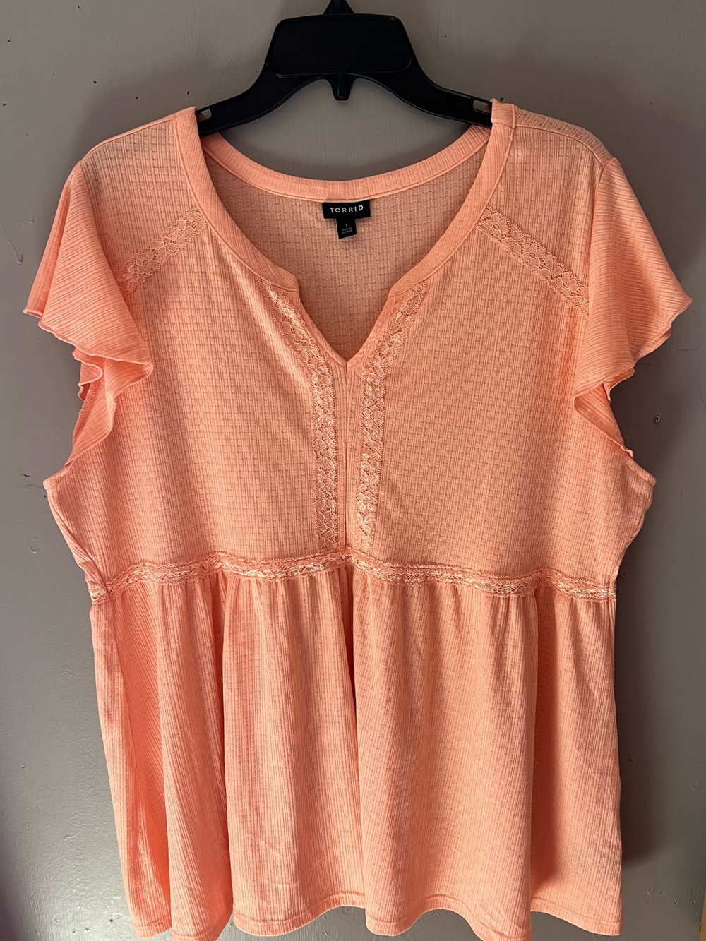 Torrid Peach Lace-Trim Flutter Sleeve Peplum Top Sz 1XL